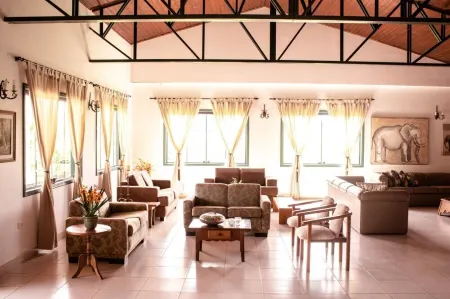 Sítio Cinematográfico Para Temporada Отели в г. Бойтува