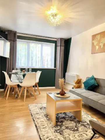 The Express Apartment