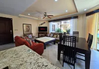 Family-Friendly 3Br Condo, Poolside, Walk to Beach