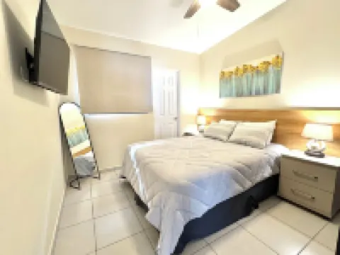 Beautiful 3-bedroom house in the most exclusive zone of  Sn Miguel with WiFi, AC Hotels in 