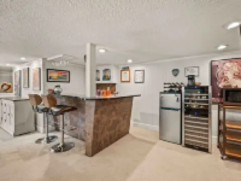 A Cozy Spring Retreat Hotels in Arvada