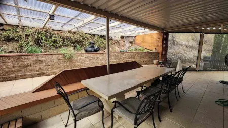 Riesling Trail & Clare Valley Cottages