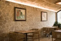 Hotel Moré - breakfast