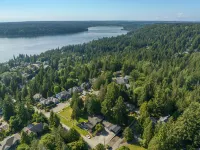 Private Driveway and Outdoor Patio Oasis - Serene Cottage Retreat