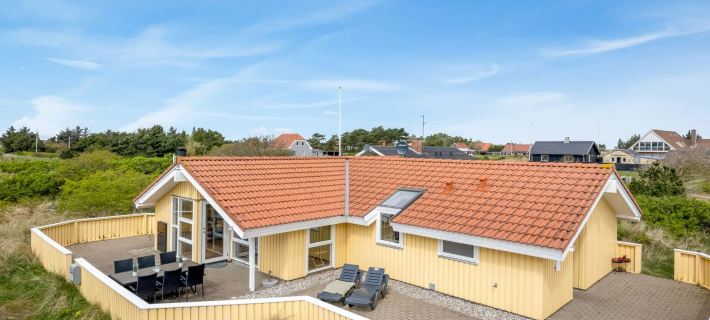 "Skev" - 200m to the Fjord Hotels in Hvide Sande