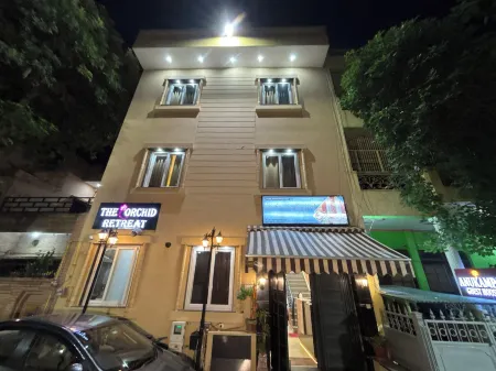 The Orchid Retreat Отели рядом с достопримечательностью «Tomb of I'timād-ud-Daulah»