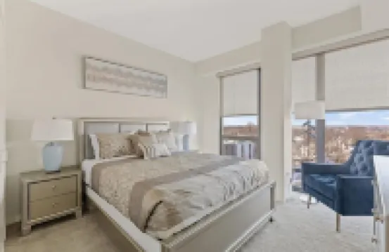 "Bliss of Evanston" 180°view, 2BDR +2Bath UrbanLux Hotels near Northwestern University