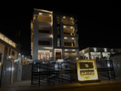 格拉蒂亞公寓 酒店