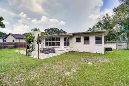 Orlando Vacation Rental w/ Yard ~ 18 Mi to Disney