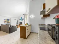 Family-friendly apartment with sea view - 2-Star