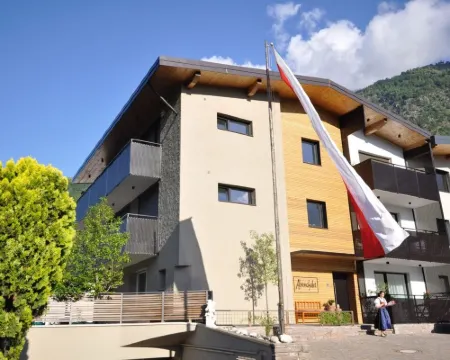 Comfort Rock Crystal Hotel a Rablà