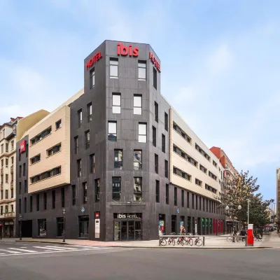 Ibis Bilbao Centro Hotels near Federico Moyúa Plaza