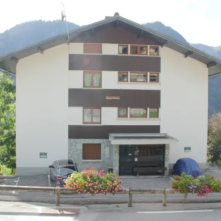 Apartment in Chatel with valley views