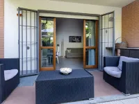 HouseGardenMilano- Near Fiera and Humanitas and San Carlo Hospitals (parking space) Hotels in Trezzano sul Naviglio