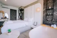 New Moon Hotel Hotels in Phu Quy