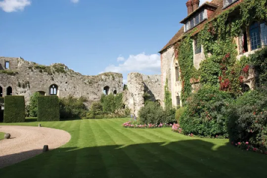 Amberley Castle- A Relais & Chateaux Hotel
