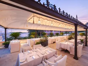 赫瓦爾宮伊麗莎白酒店