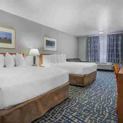 SureStay Plus Hotel by Best Western Lethbridge Rooms
