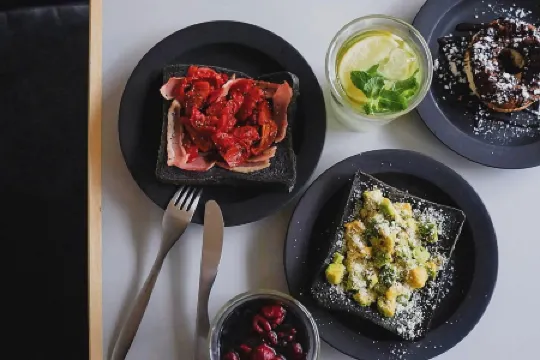 Book and Bed Tokyo Shinjuku