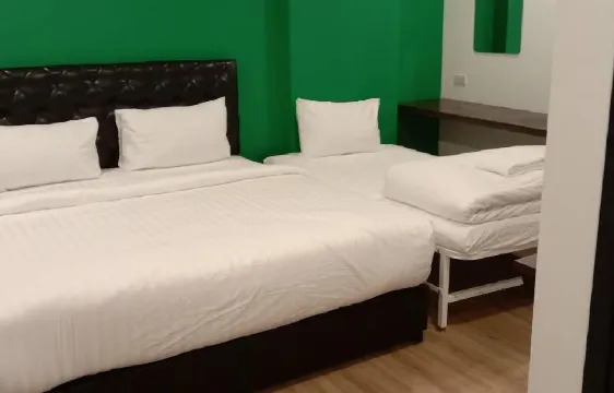 ห้องทริปเปิล ปานกลาง-ปลอดบุหรี่