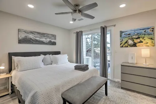 < 1 Mi to SlopesHeavenly Daze Chalet' in Tahoe - Homestays
