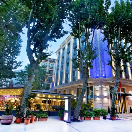 AHC AyaSofya Hotel