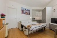 Luoghi Comuni Porta Palazzo by Wonderful Italy Hotels near Centro Palatino