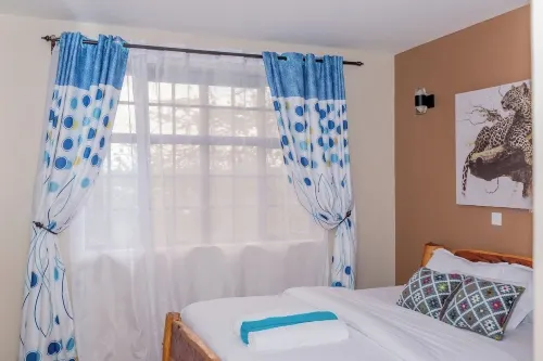 Lux Suites Enkarsis Bungalow Kisaju