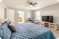 Casa Vostra Beautiful Townhouse with 1 BR near Truist Park and Cumberland Mall