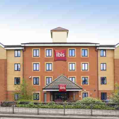 Travelodge Chesterfield Town Centre Hotel Exterior