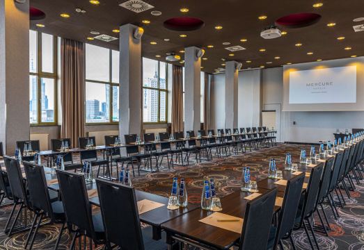 머큐어 바르샤바 그랜드