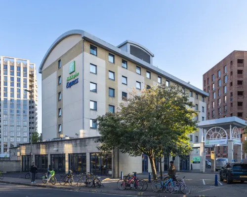 Holiday Inn Express LONDON - WANDSWORTH by IHG Hotels near Wandsworth