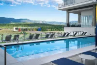 Hotel Polaris - Pools