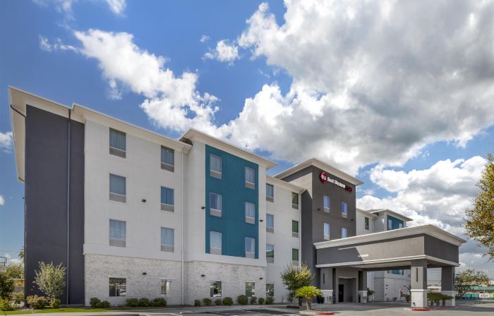 Best Western Plus Laredo Inn  Suites