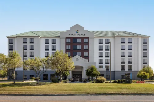 Hyatt Place Detroit Utica