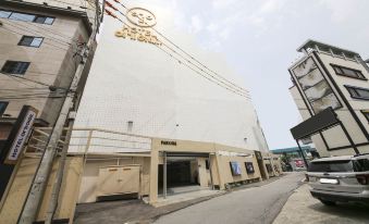 Hotel Yeogiuhtte Gumi Indong 2