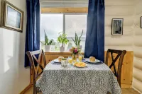 Unique Dog-Friendly Log Cabin Short Walk to Ocean - 3-Star