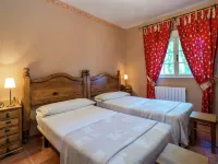 Holiday Home in Tajo with Pool & Forest