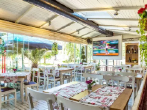 Saint George Hotel & Medical Spa Hotéis em Pomorie