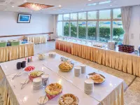 Miyuki Hamabaru Resort Hotels in Onna