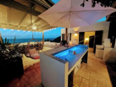 5 bedroom villa with pool in stunning clifftop location next to gorgeous beach