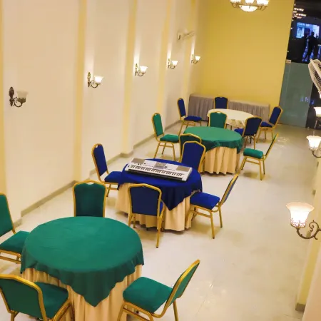 Narrow Gauge Hotel