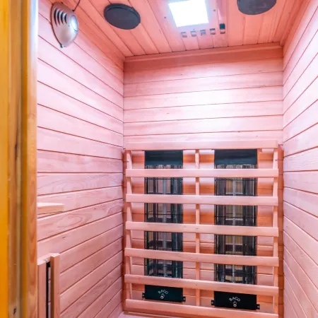 Comfortable and Modern Furnished 4-person Apartment