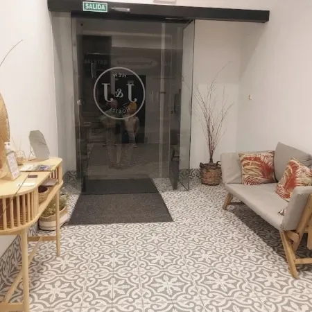 New J&J Hostel