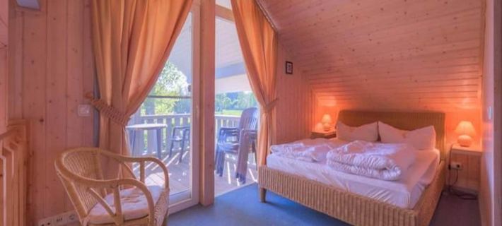 Ferienhaus im Skandinavischen Stil Hoteles en Rechlin