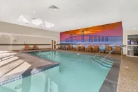 Sonesta Select Newport Middletown - Pools