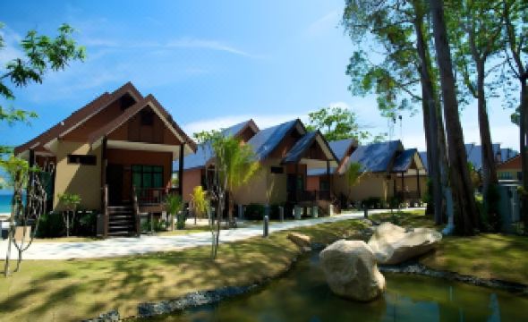 Tunamaya Beach & Spa Resort Tioman Island
