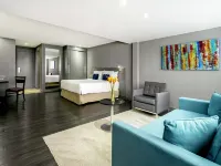 Grand Mercure Brasilia Eixo Monumental - ที่มีบาร์
