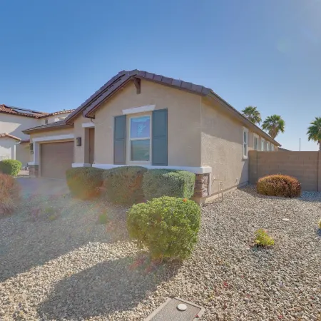 3 Mi to Goodyear Ballpark: Desert Den w/ Pool