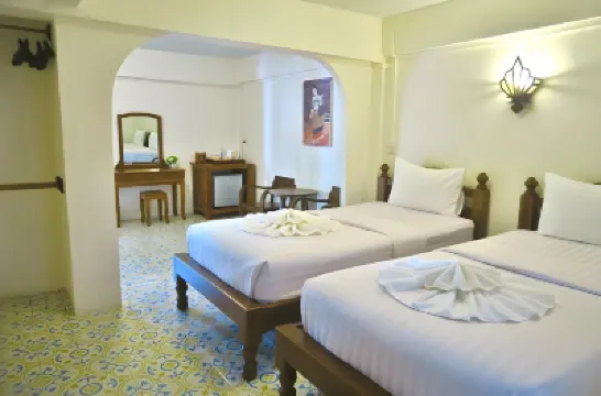 NAN Lanna Hotel Hotels near Bus Station